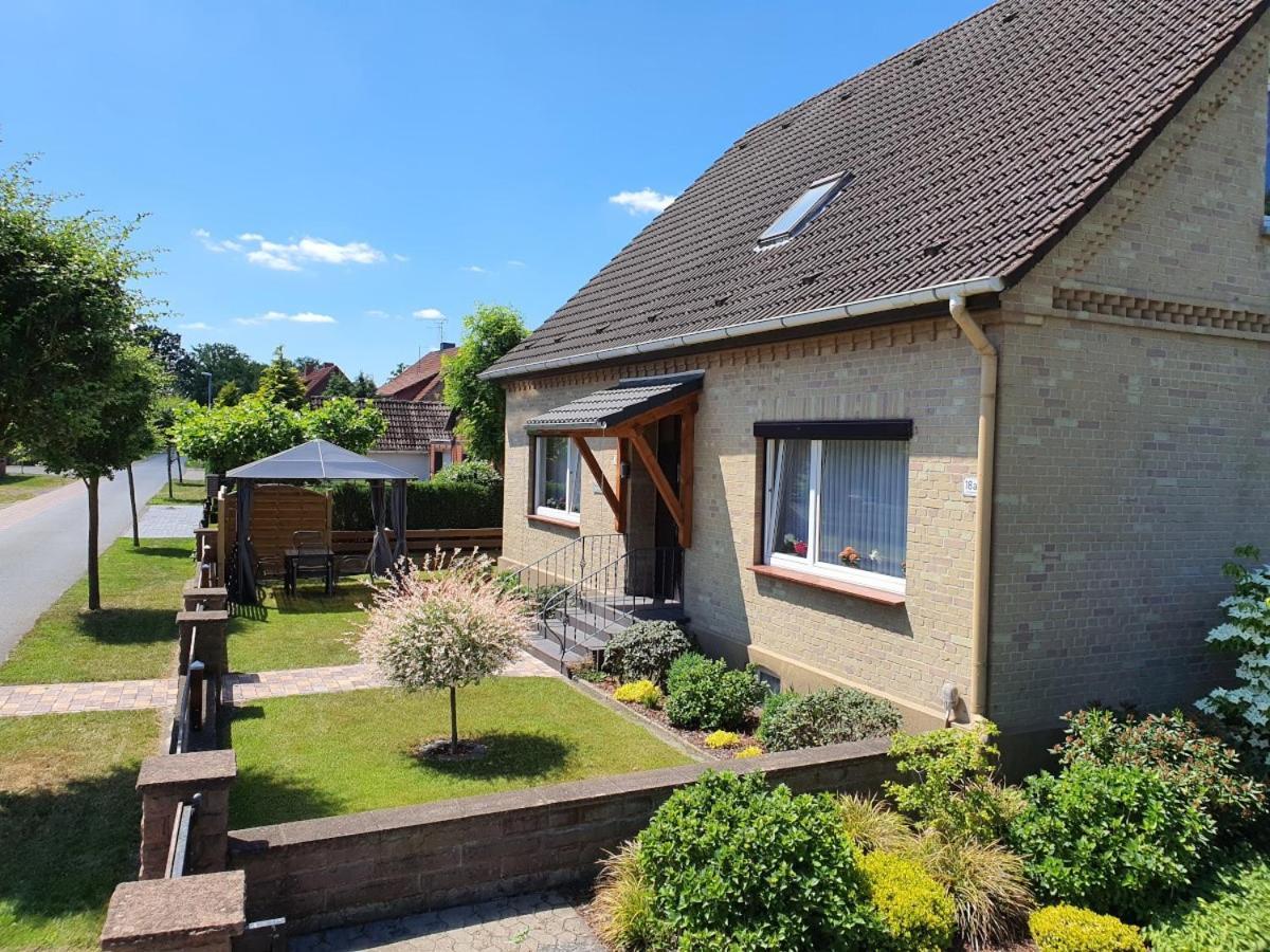 Alte Tischlerei Appartement Essel Buitenkant foto